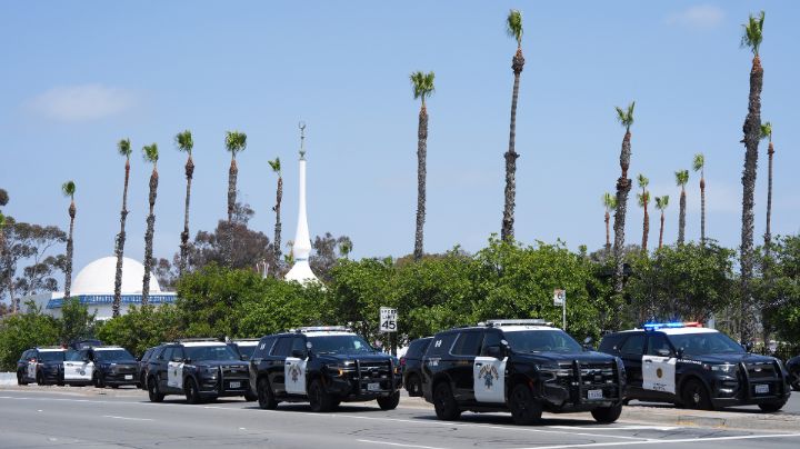 Cinco muertos en tiroteo dentro de mezquita en San Diego