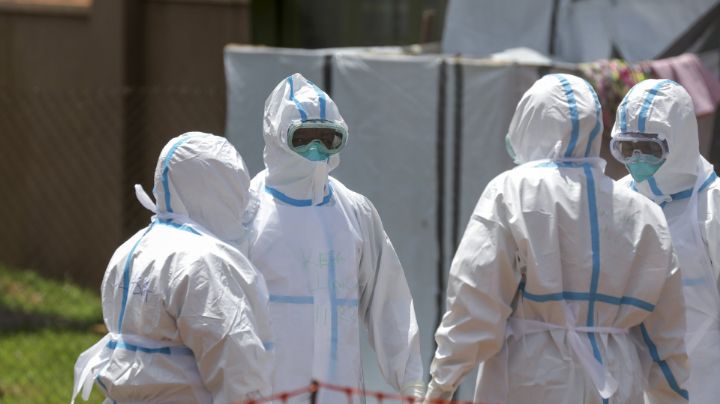 EU prohíbe entrada a extranjeros procedentes de tres países de África por brote de Ébola