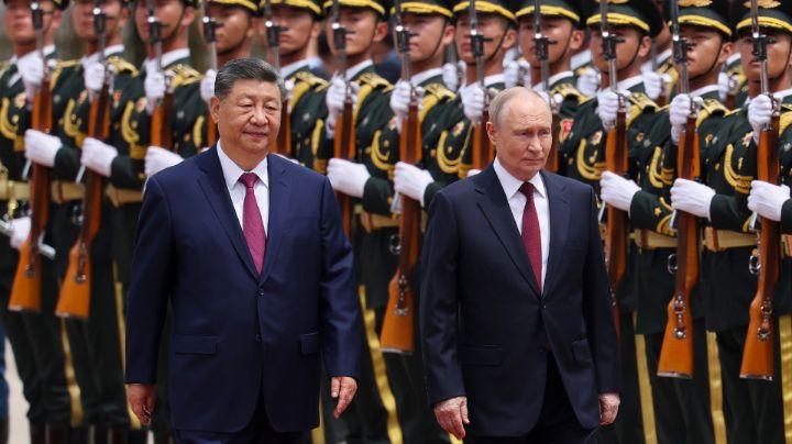 Xi Jinping recibe a Putin en Pekín: Alistan 40 acuerdos para impulsar un "nuevo orden internacional"
