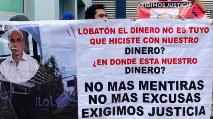 Protestan en contra de José Lobatón, de Proyectos 9, en Palacio de Justicia