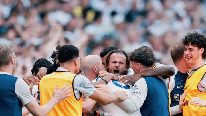 West Ham desciende al Championship pese a golear 3-0 al Leeds United; Tottenham se salva