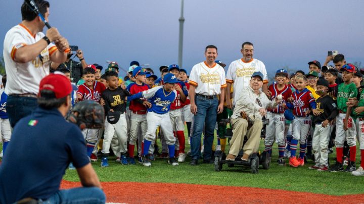 Salinas Victoria inaugura el Torneo Nacional de Béisbol Infantil "Ángel Macías"