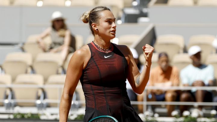 Sabalenka arrolla a Bouzas en su debut en Roland Garros