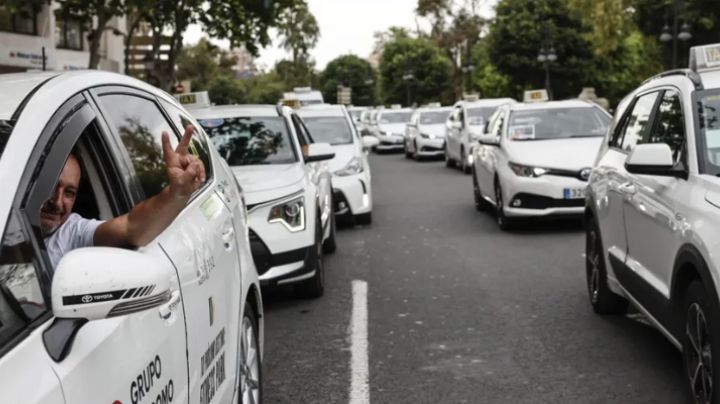 Nace en Massachusetts el primer sindicato de conductores de taxis de aplicación en EU