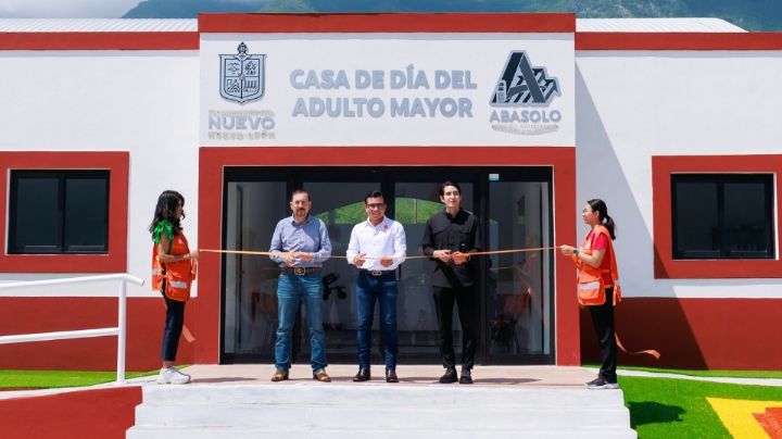 Inaugura Félix Arratia obras sociales en Abasolo y El Carmen