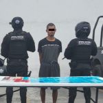 Detienen a hombre con 194 tarjetas bancarias en el municipio de Monterrey