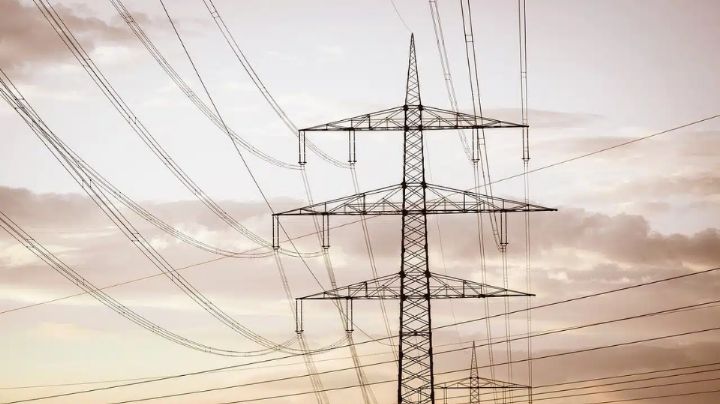 Advierte Coparmex NL: Inversión eléctrica en México está 27% por debajo de los niveles de 2018