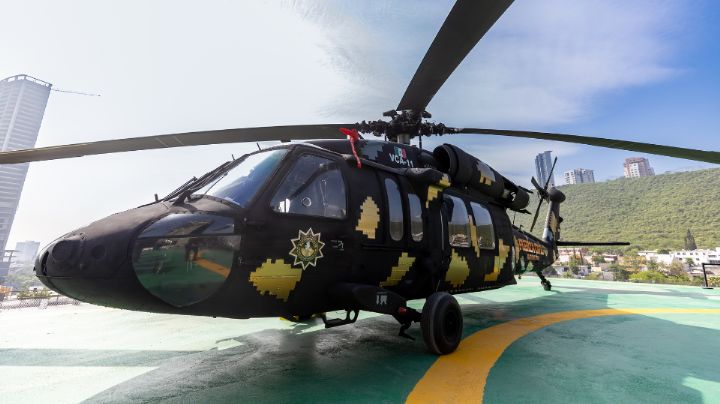 Entrega Samuel García segundo Black Hawk a Fuerza Civil