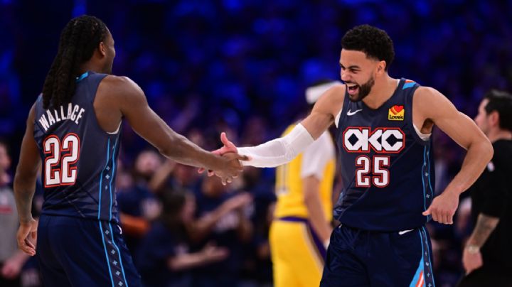Oklahoma City Thunder derrotan 125-107 a Lakers en la serie de 'playoffs'