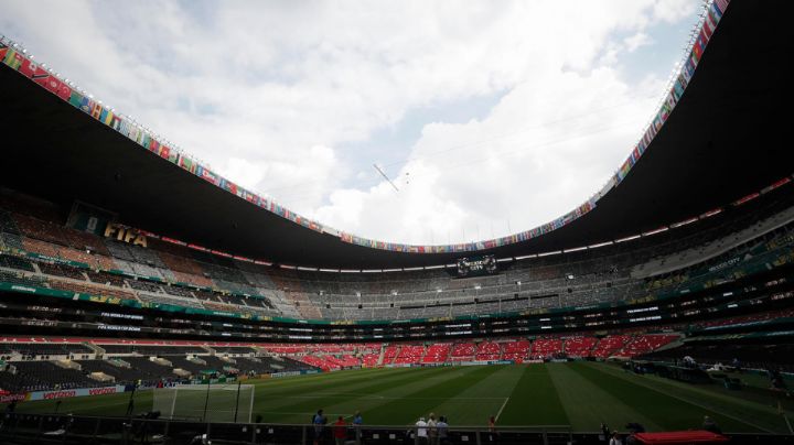 Aficionado extranjero sufre infarto afuera del Estadio Ciudad de México