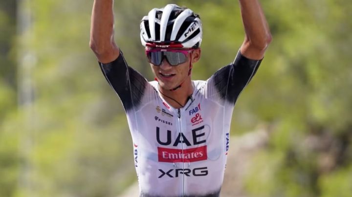 Isaac del Toro entra al Top 10 del Tour Auvergne-Rhône-Alpes 2026 tras la sexta etapa