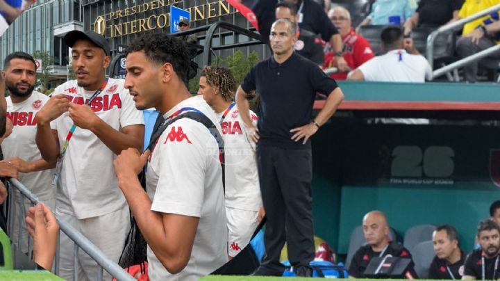Túnez reconsideraría la salida de Sabri Lamouchi tras el debut mundialista