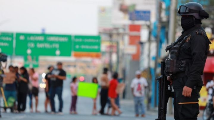 Aquí no pasa nada... y los policías se van limpios