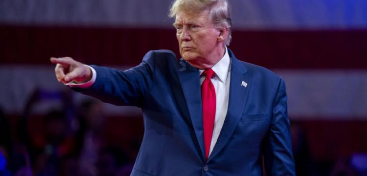 Trump amenaza a Canadá con consecuencias 'peores' si sus líderes no acatan aranceles