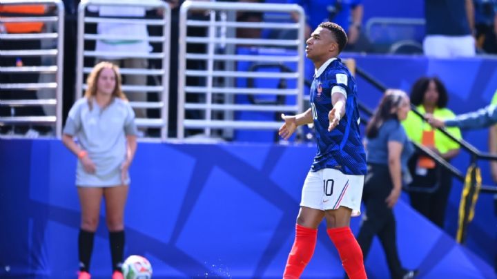 Francia vence 3-1 a Senegal con un doblete de Mbappé en su estreno mundialista