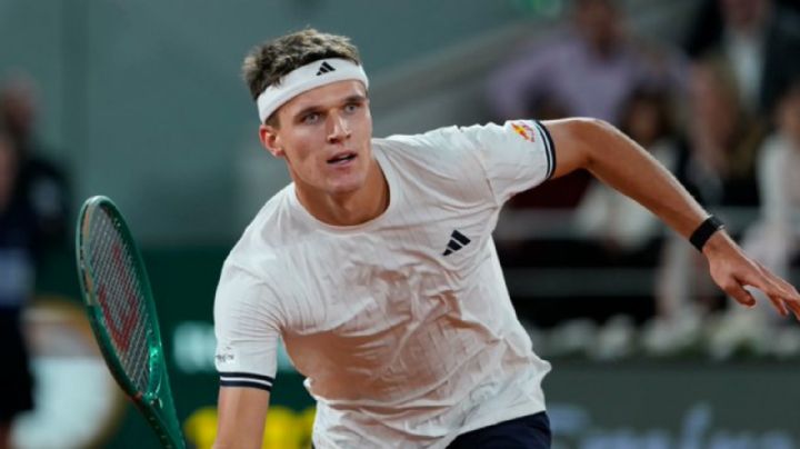 Jakub Mensik elimina a Joao Fonseca y avanza a Semifinales de Roland Garros