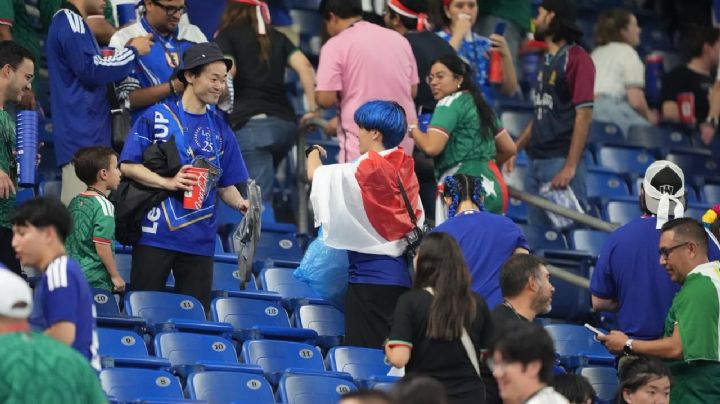 Mundial 2026: La otra victoria de Japón; su afición limpió las gradas del Estadio Monterrey