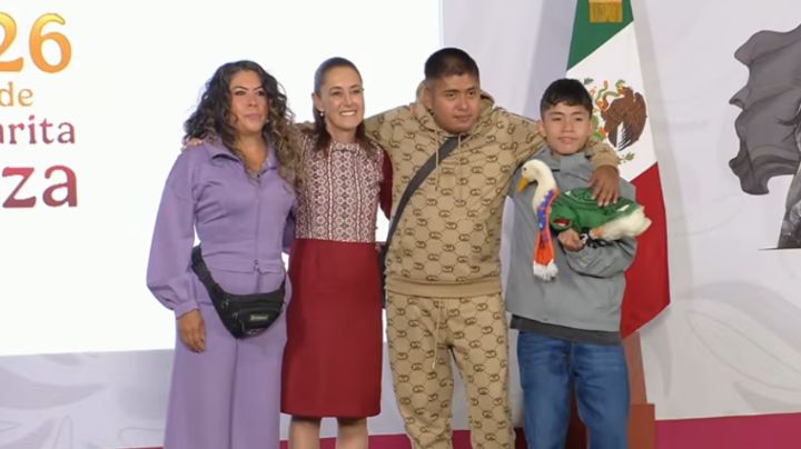 Pato Merlín visita la mañanera; Sheinbaum garantiza apoyo a la familia