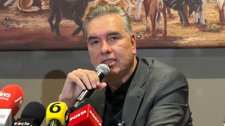 Waldo Fernández descarta ir por Monterrey y se registra para la coordinación estatal de Morena