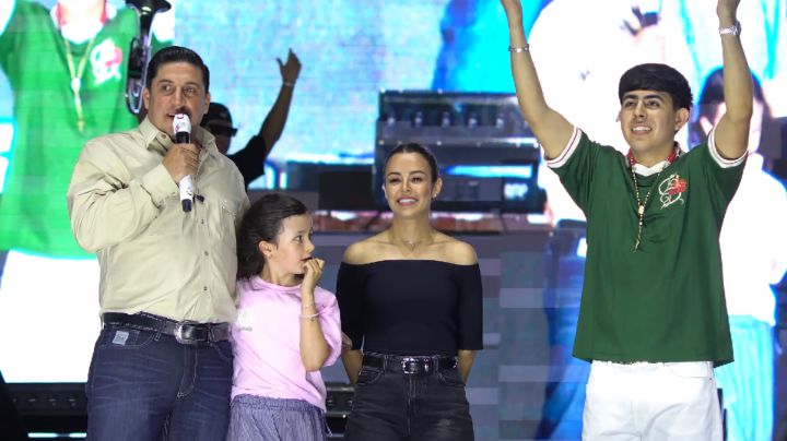 Óscar Maydón conquista la Feria del Norte 2026; miles disfrutan del concierto en Salinas Victoria