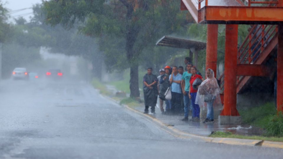 Lluvia en Monterrey.