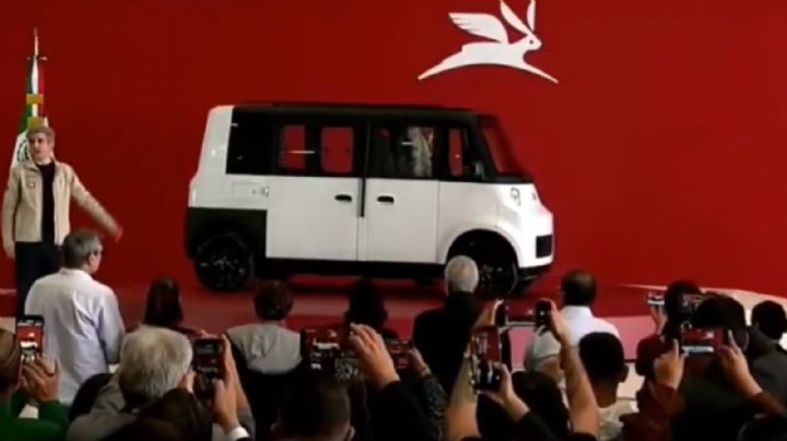 Sheinbaum presenta Olinia, el primer auto eléctrico diseñado en México