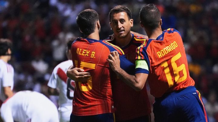 Golea España a Perú en Puebla antes de su debut en el Mundial 2026