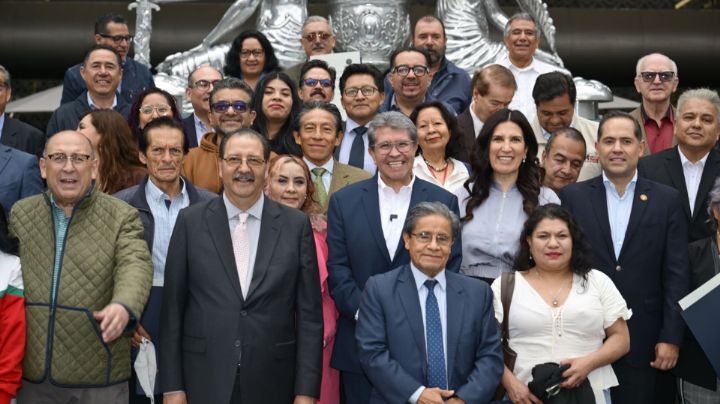 Reconocen en San Lázaro la trayectoria del periodista Felipe Barrera