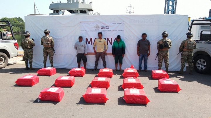 Incauta Marina 1.2 toneladas de presunta cocaína en Chiapas