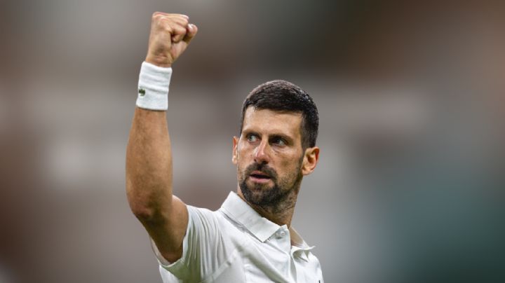 Djokovic desarbola a Tsitsipas y se sitúa en tercera ronda en Wimbledon