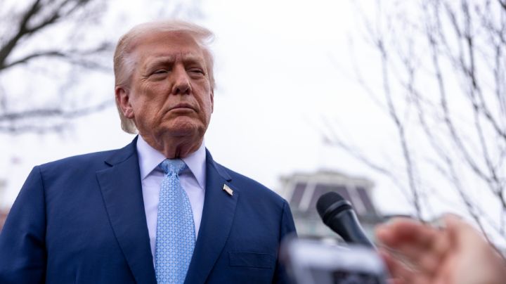 Trump confiesa que se cambió de avión en Turquía por amenaza