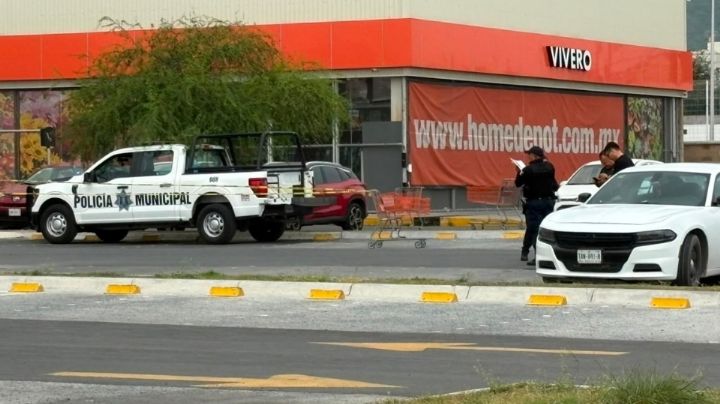 Muere adulto mayor tras desvanecerse en tienda de Escobedo