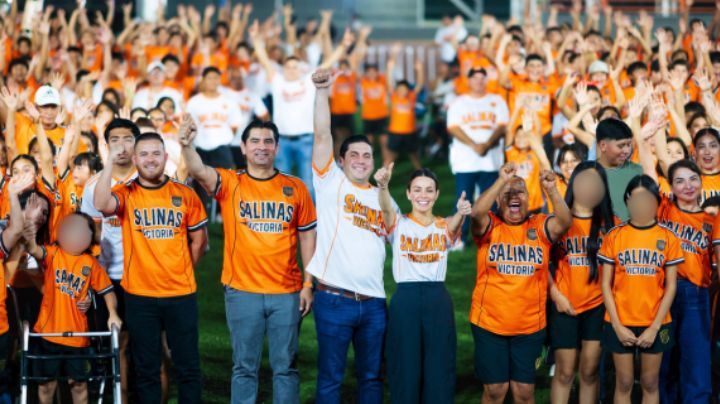 Alcalde de Salinas Victoria abandera a atletas rumbo a las Olimpiadas Estatales 2026
