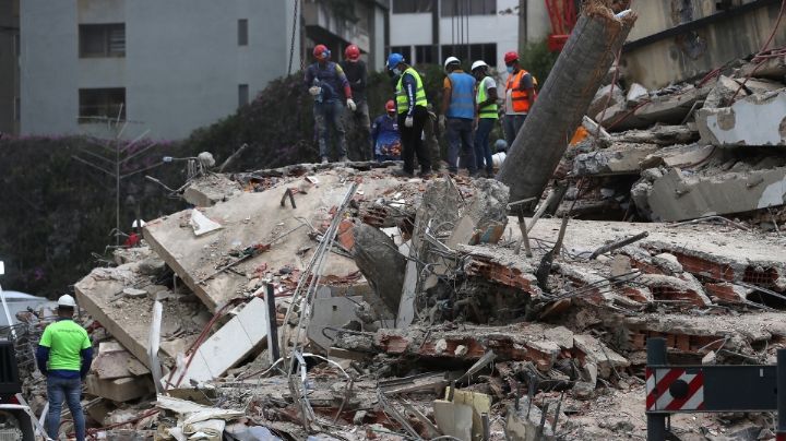 Suman más de 5 mil muertos tras doble terremoto en Venezuela