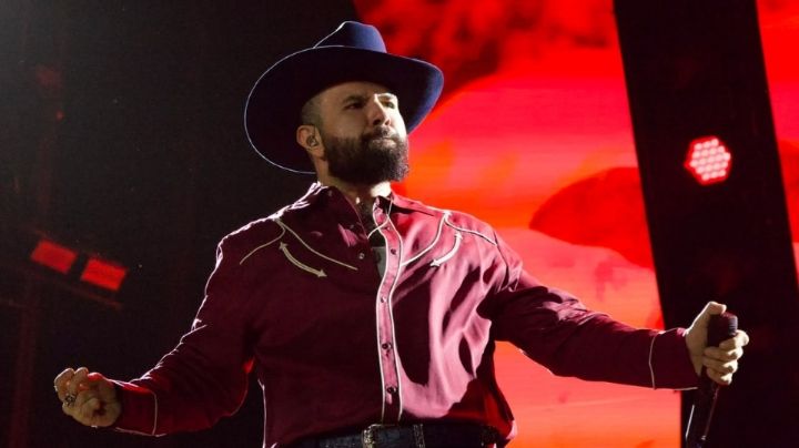 Carín León pone broche de oro al Fan Fest ante más de 50 mil fans
