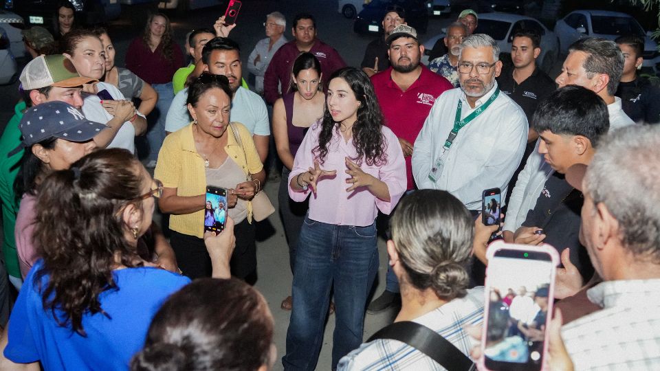 La administración municipal reiteró que continuará fungiendo como enlace entre la ciudadanía y la Comisión Federal de Electricidad hasta que el servicio eléctrico en las colonias afectadas sea estable y confiable.