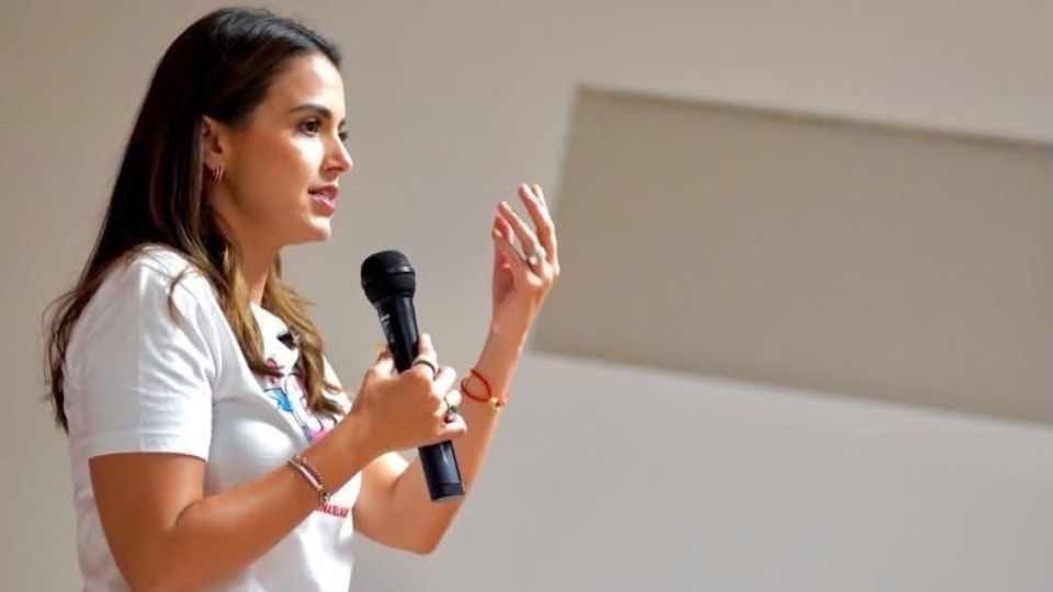 Busca Lorena de la Garza presionar a CFE con expediente ciudadano por apagones