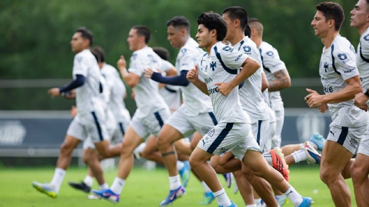 Entrena Rayados tras la derrota contra Necaxa sin Iker Fimbres