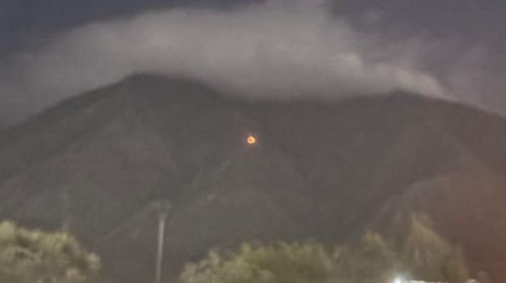Se desata incendio forestal en el Cerro del Fraile; habría sido provocado por un rayo