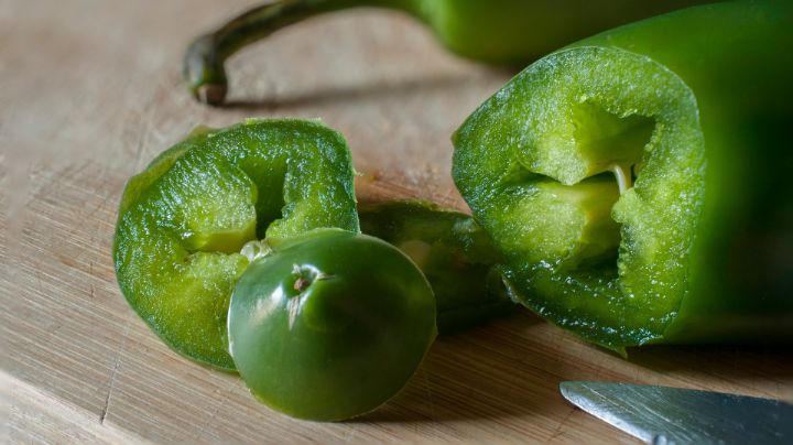 Retiran productos con chile jalapeño de tiendas en EU tras brote de salmonella