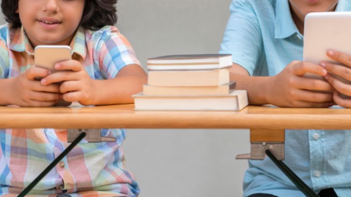 Educación estatal analiza limitar el uso de pantallas en escuelas de NL