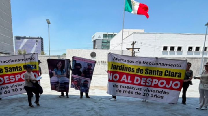 Vecinos de Guadalupe protestan por amenaza de desalojo en Jardines de Santa Clara
