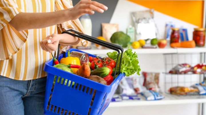 Alimentos y transporte absorben más de la mitad del gasto familiar en NL