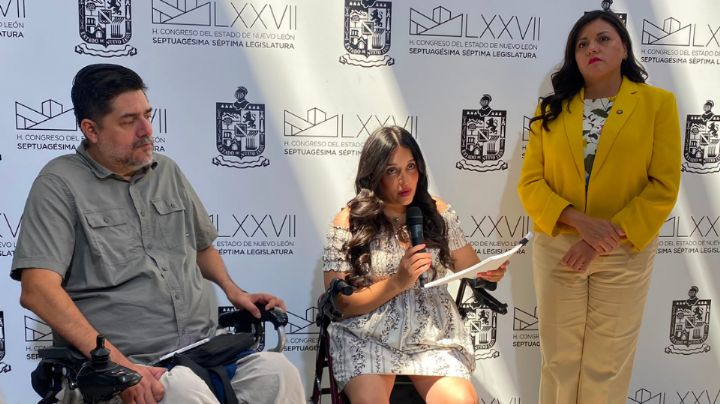 Entregan por tercera ocasión iniciativa para crear Instituto de Personas con Discapacidad en NL