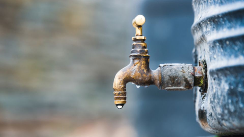 Falta de agua (representación).