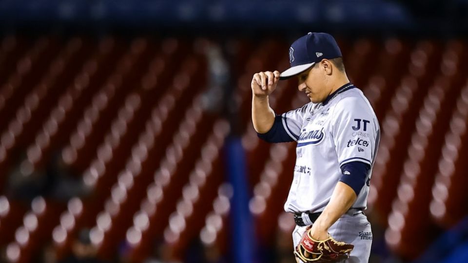 Sultanes de Monterrey en el cuarto juego de la serie contra Charros de Jalisco