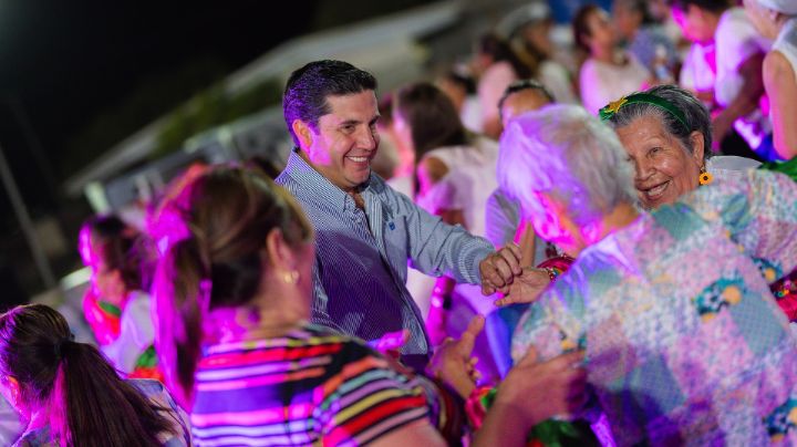 Celebra Salinas Victoria a más de mil 500 adultos mayores