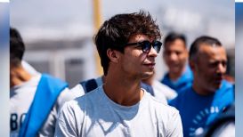 Oliver Torres: ‘Estamos a pocos partidos de poder levantar un título’