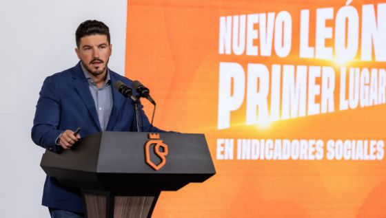 Samuel García presume disminución en los índices de pobreza en NL
