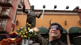 Le canta México a Juan Gabriel 10 años después de su muerte